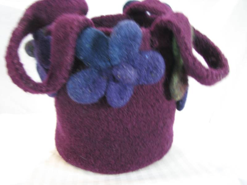 Handgestrickte Filztasche Handgestrickte Filztasche von SunsetOriginals
