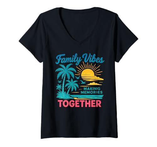 Damen Familienstimmung, die einen gemeinsamen Strandurlaub in Erinnerung bringt T-Shirt mit V-Ausschnitt Damen Familienstimmung, die einen gemeinsamen Strandurlaub in Erinnerung bringt T-Shirt mit V-Ausschnitt von Sunshine Trips And Matching Family Styles