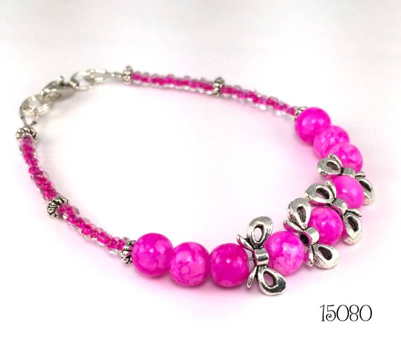 Kleiden Sie Oben Ihr Handgelenk Mit Einer Ziemlich Pink Rosa Perlen Armband Silbernen Bögen Akzent Kleiden Sie Oben Ihr Handgelenk Mit Einer Ziemlich Pink Rosa Perlen Armband Silbernen Bögen Akzent von SunshineSmilesStudio