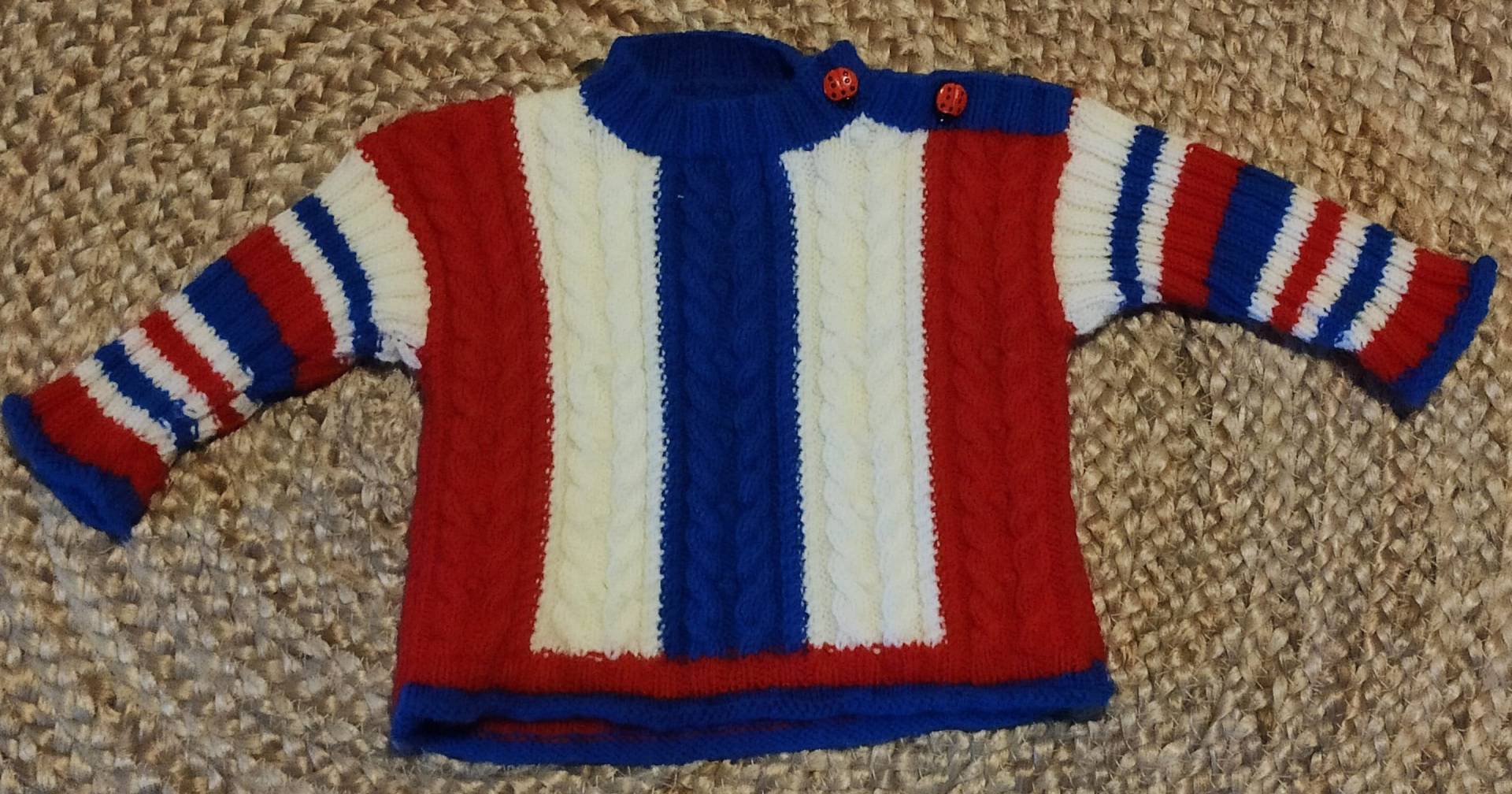Vintage Kinderpullover Handgestrickt Zopfmuster 1-2 Jahre 90Er Vintage Kinderpullover Handgestrickt Zopfmuster 1-2 Jahre 90Er von SunsideVintage