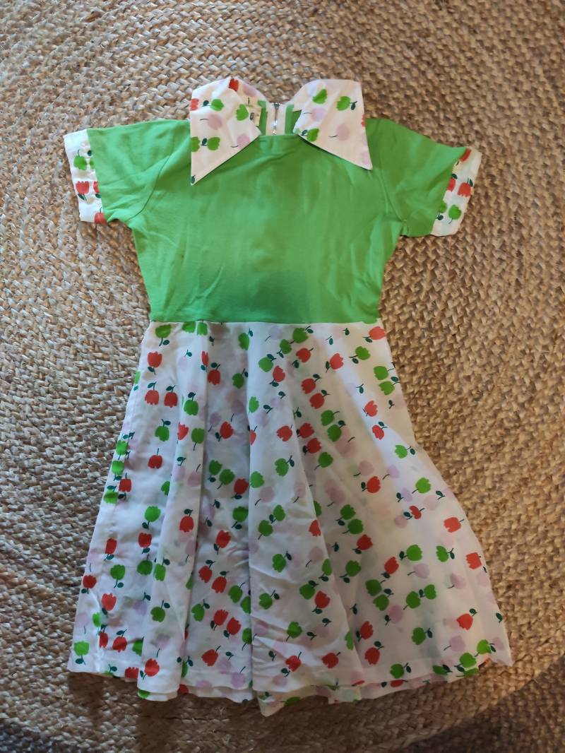 Vintage Mädchenkleid Gr. 146 Bunt Vintage Mädchenkleid Gr. 146 Bunt von SunsideVintage