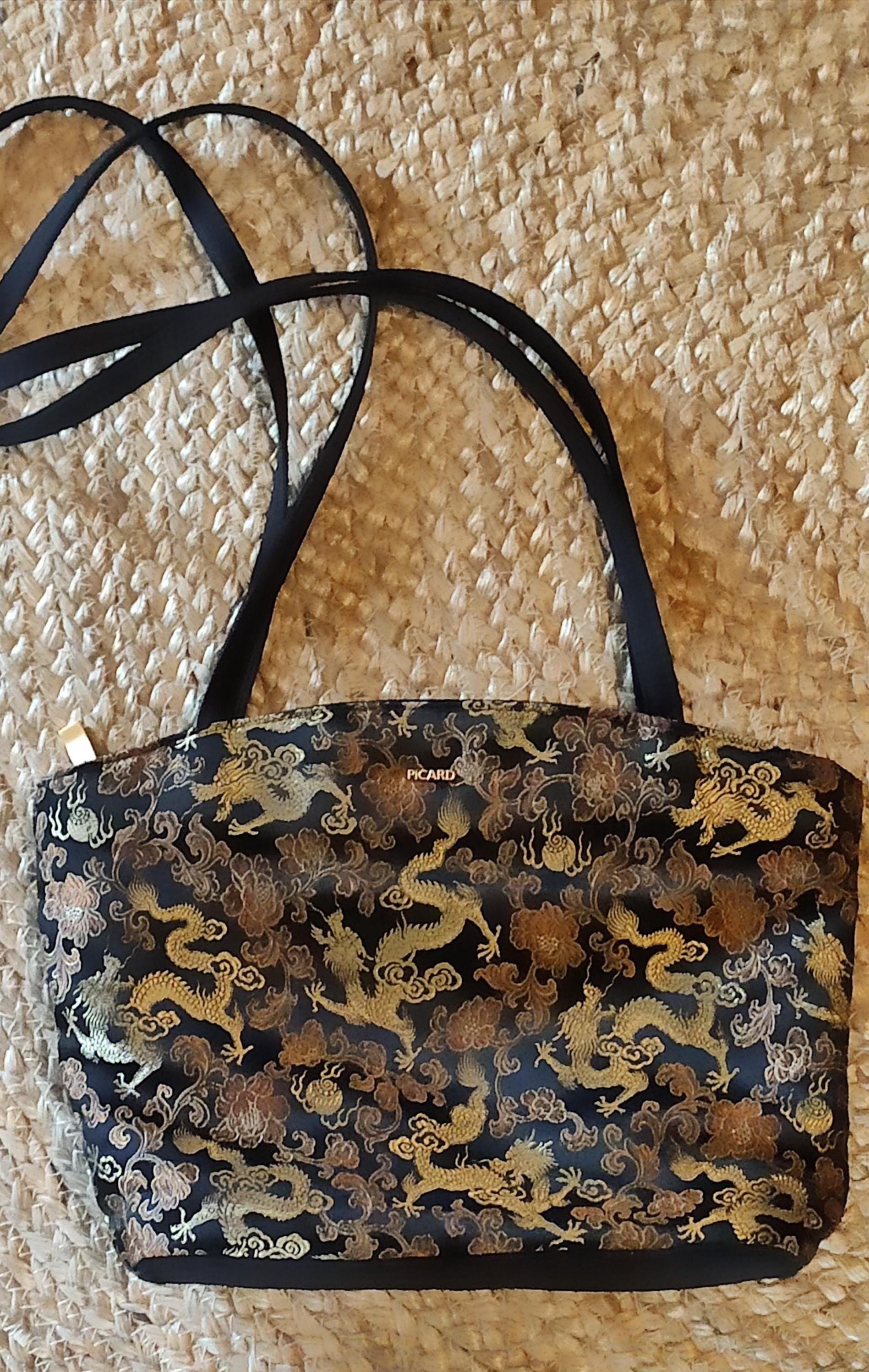 Vintage Picard Handtasche Umhängetasche Schwarz Gold Drachen Asiatisch von SunsideVintage