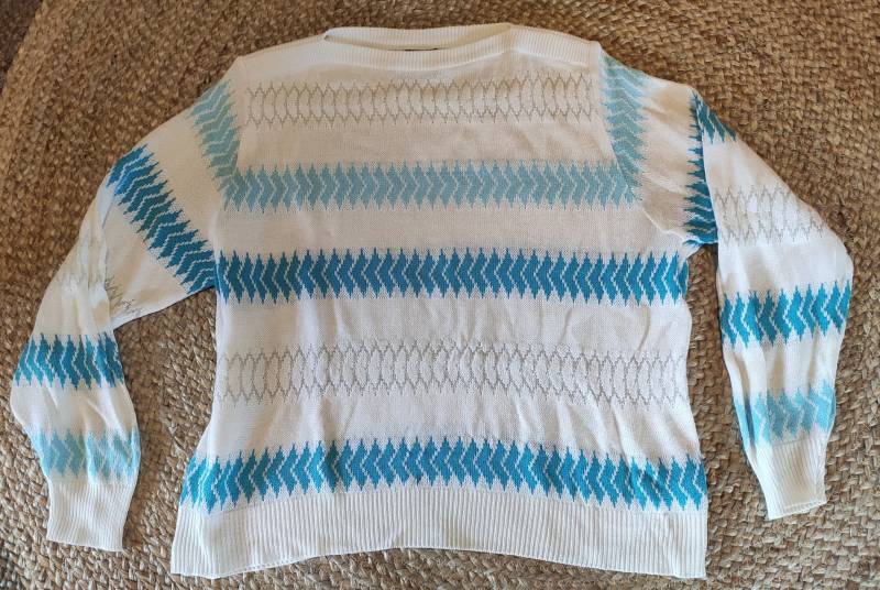 Vintage Pullover Lucia Made in Germany Gr. 48 Hellblau Weiß von SunsideVintage
