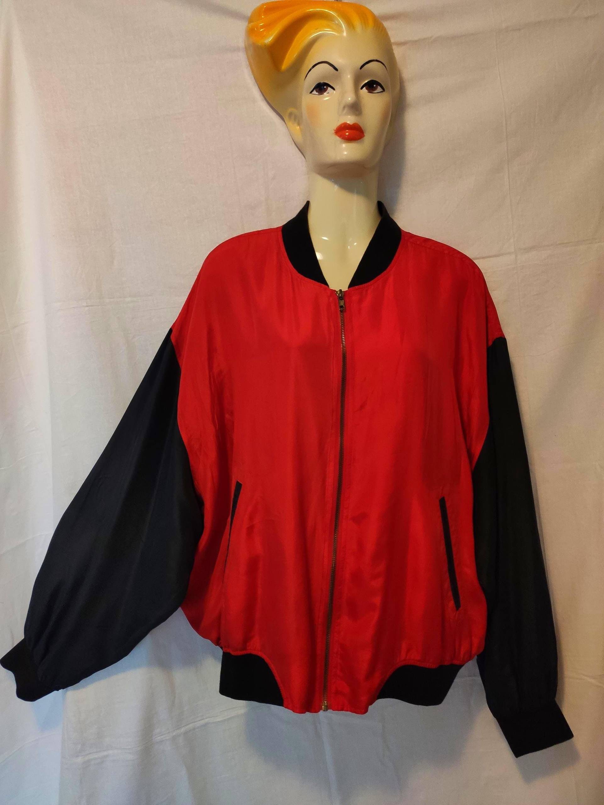 Vintage Spider Blouson Jacke Echt Seide Rot Gr. M Vintage Spider Blouson Jacke Echt Seide Rot Gr. M von SunsideVintage