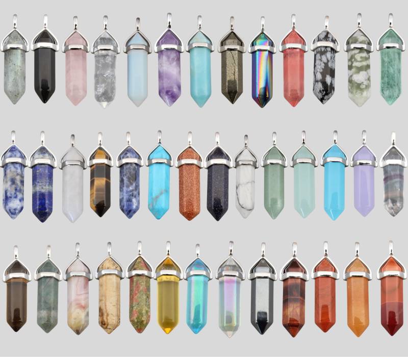 Heilender Kristall Anhänger. Silber Edelstein Stein-Anhänger. Kristallspitze Boho Hippie Anhänger von Sunvsmoon