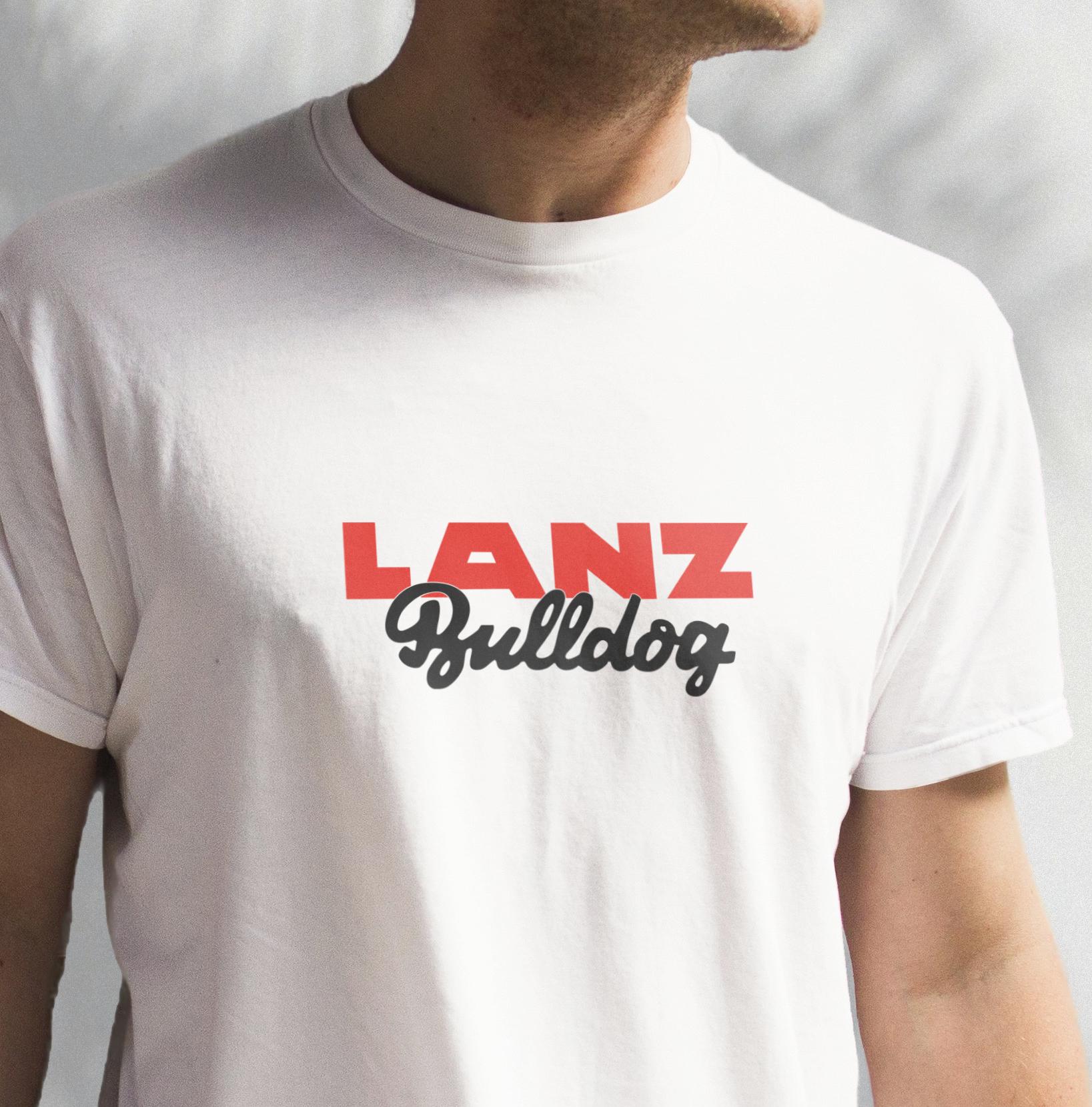Lanz Bulldog Logo T-Shirt Textildruck | Oldtimer Schlepper Aufschrift Lanz Bulldog Logo T-Shirt Textildruck | Oldtimer Schlepper Aufschrift von SuperchargedStore