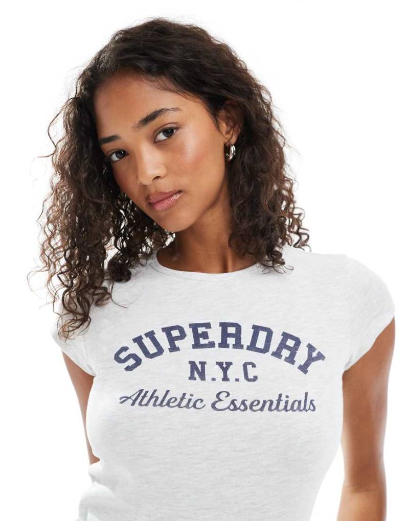Superdry - Athletic Essentials - T-Shirt in eisgrau meliert mit leichter Struktur von Superdry