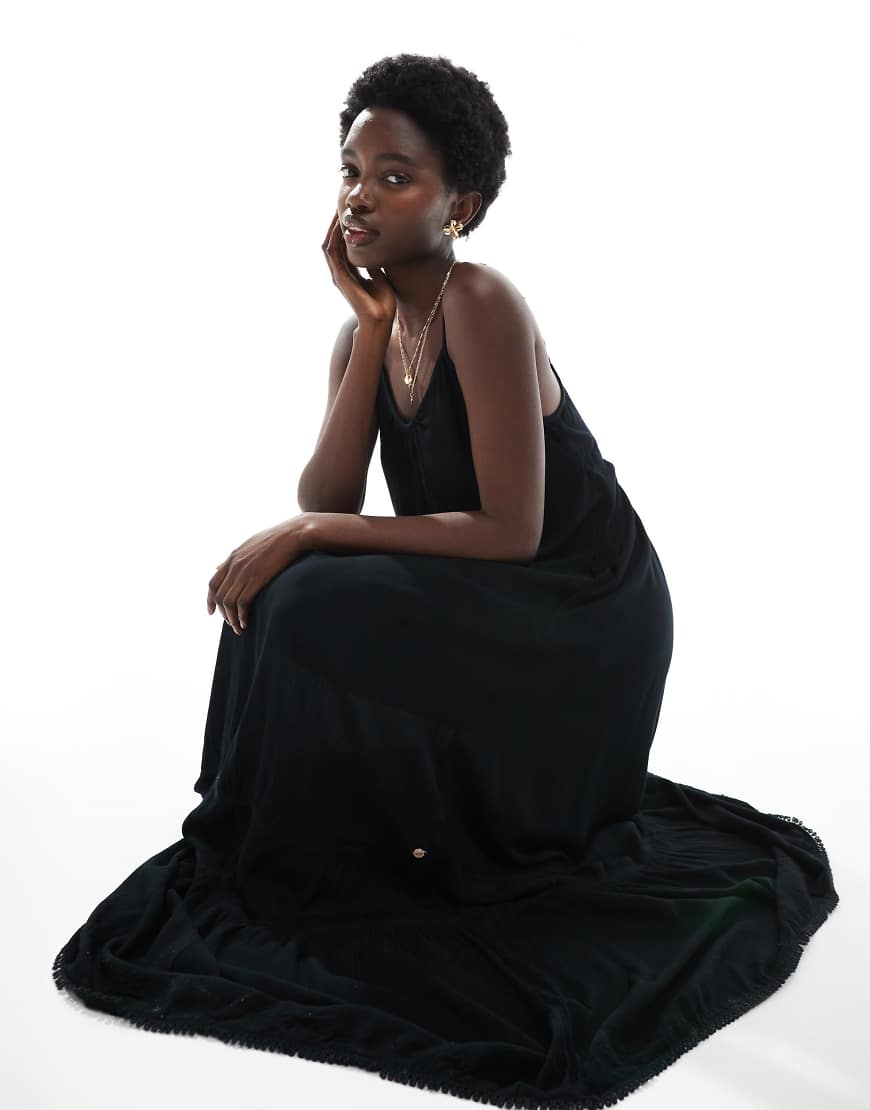 Superdry - Camisole-Maxikleid in Schwarz von Superdry