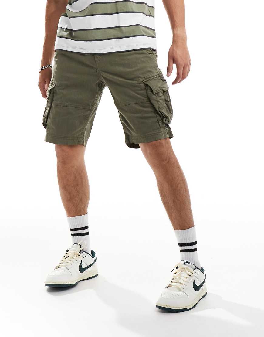 Superdry - Core - Cargo-Shorts in Schnittlauch-Grün Superdry - Core - Cargo-Shorts in Schnittlauch-Grün von Superdry