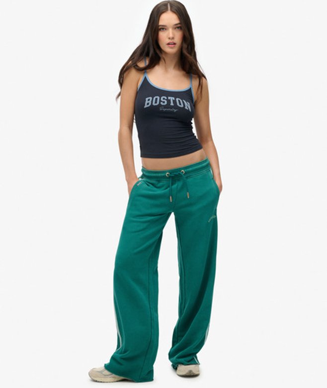 Superdry Damen Athletic Essentials Jogginghose mit Geradem Bein und Logo Green - Größe: 40 von Superdry