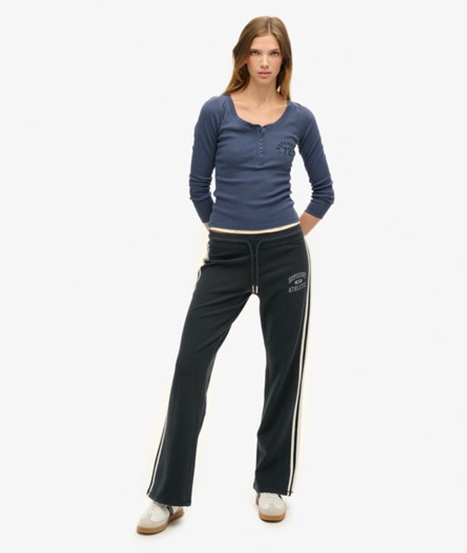 Superdry Damen Athletic Essentials Jogginghosen mit Streifen und Schlag Marineblau - Größe: 38 von Superdry