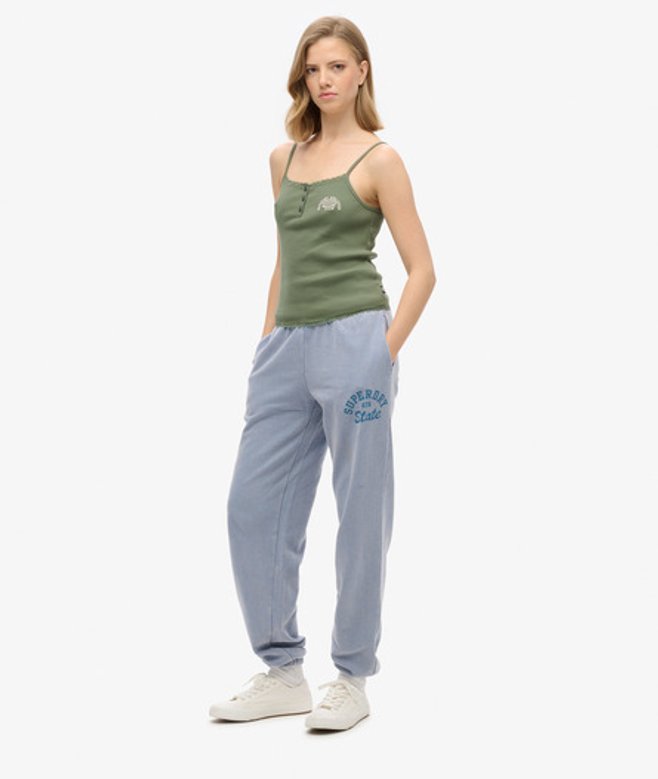 Superdry Damen Athletic Essentials Jogginghosen mit Vintage-waschung und Grafik Hellblau - Größe: 38 von Superdry