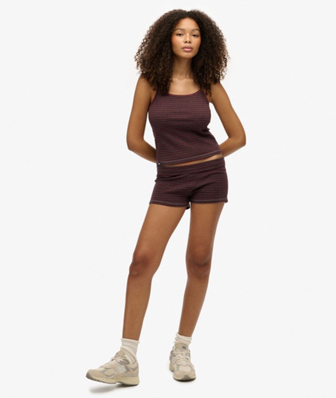 Superdry Damen Athletic Essentials Shorts mit Umschlag Red - Größe: 38 von Superdry