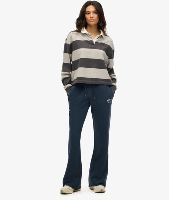 Superdry Women's Athletic Essentials Flare-jogginghose mit Tiefem Bund Marineblau - Größe: 44 von Superdry