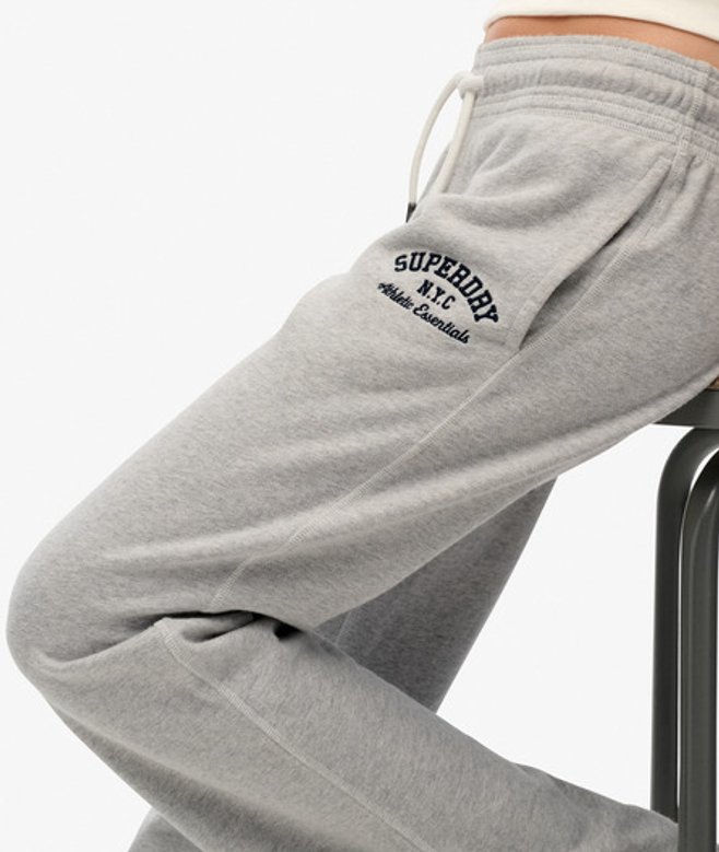 Superdry Damen Athletic Jogginghose mit Schlag und Stickerei Light Grey - Größe: 38 von Superdry