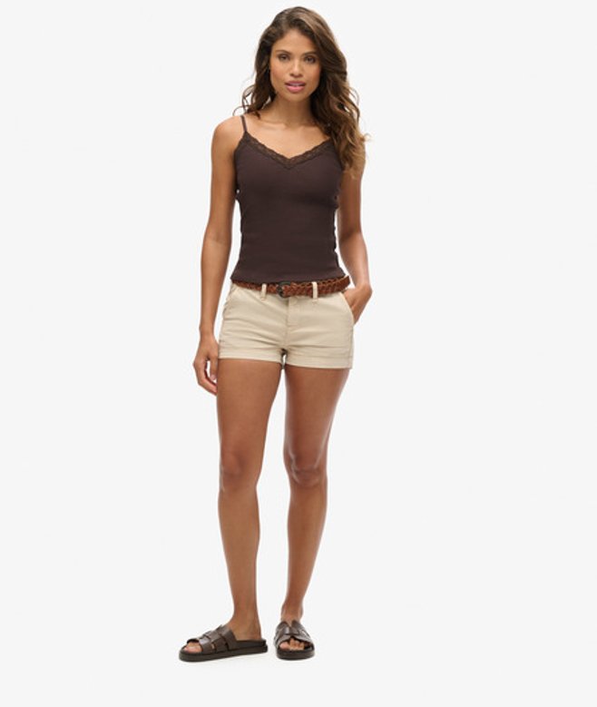 Superdry Damen Chino Hot Shorts Creme - Größe: 36 von Superdry