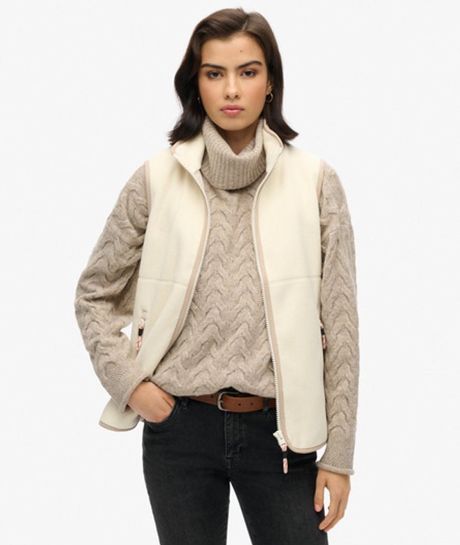 Superdry Damen Creme Active Fleece-Weste, Größe: 40 Superdry Damen Creme Active Fleece-Weste, Größe: 40 von Superdry