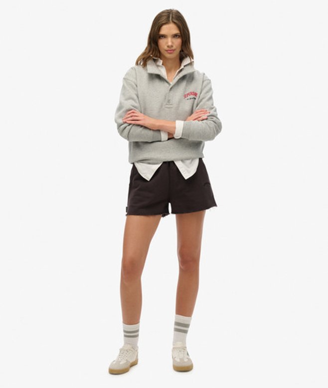 Superdry Damen Essential Logo Shorts mit Stückfärbung Black - Größe: 36 von Superdry