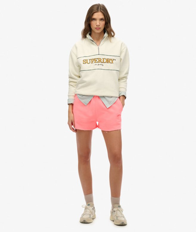 Superdry Damen Essential Logo Shorts mit Stückfärbung Cream - Größe: 36 von Superdry