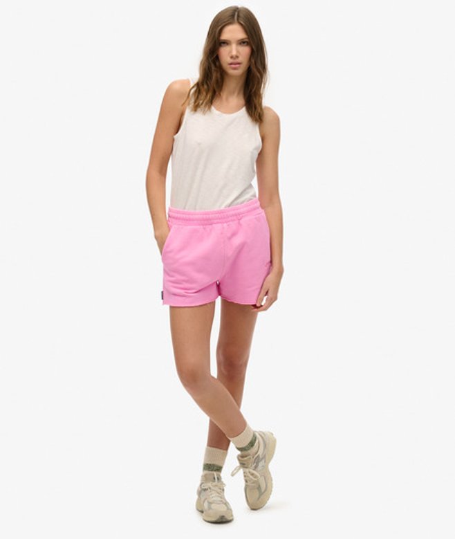 Superdry Damen Essential Logo Shorts mit Stückfärbung Pink - Größe: 44 von Superdry