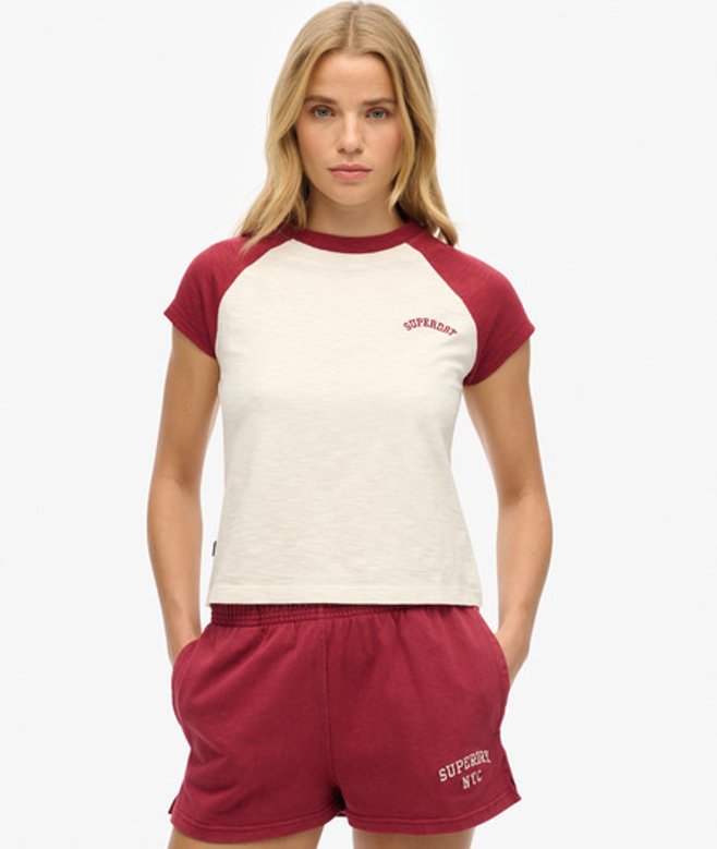 Superdry Women's Essential Raglan-t-shirt aus Bio-baumwolle mit Logo Rot - Größe: 38 Superdry Women's Essential Raglan-t-shirt aus Bio-baumwolle mit Logo Rot - Größe: 38 von Superdry