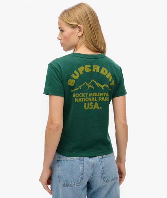 Superdry Damen Figurbetontes Lo-fi Outdoor-t-shirt Grün - Größe: 44 von Superdry