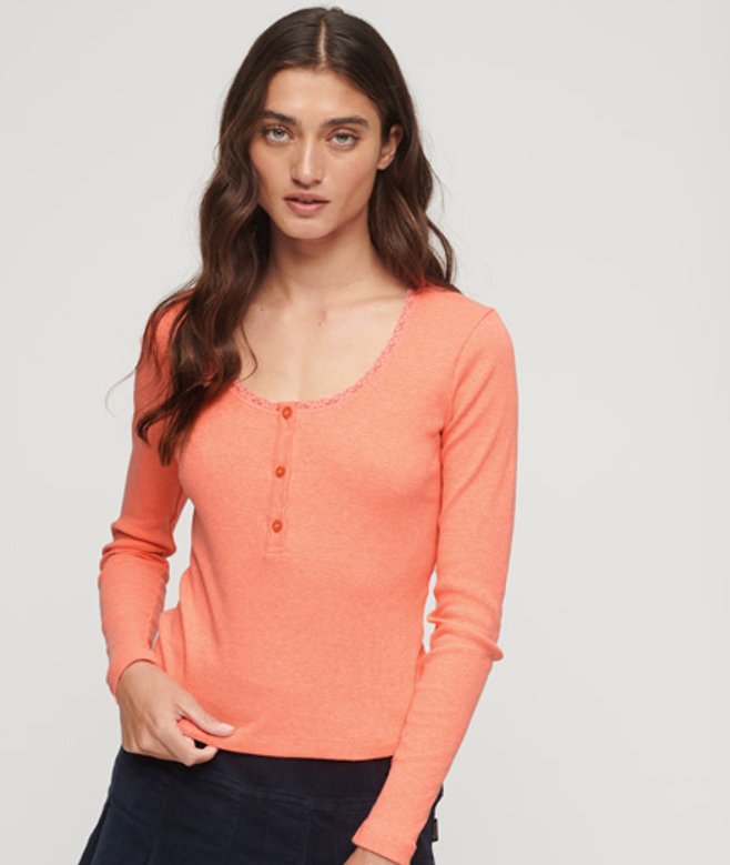 Superdry Damen Geripptes, Langärmeliges Henley-oberteil Koralle - Größe: S/M Superdry Damen Geripptes, Langärmeliges Henley-oberteil Koralle - Größe: S/M von Superdry