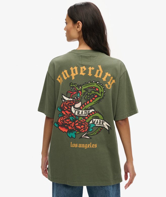 Superdry Damen Grün, Rot und Gelb Oversize T-Shirt mit Tattoo-Grafik auf der Rückseite, Größe: XXL von Superdry