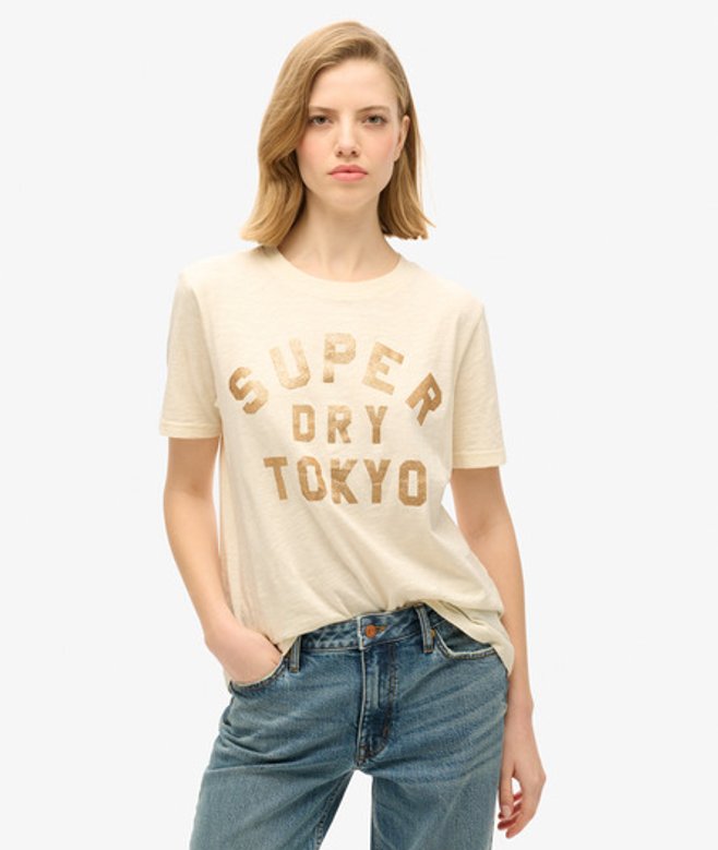 Superdry Damen Lässiges T-shirt mit Glitzerlogo Creme - Größe: 38 Superdry Damen Lässiges T-shirt mit Glitzerlogo Creme - Größe: 38 von Superdry