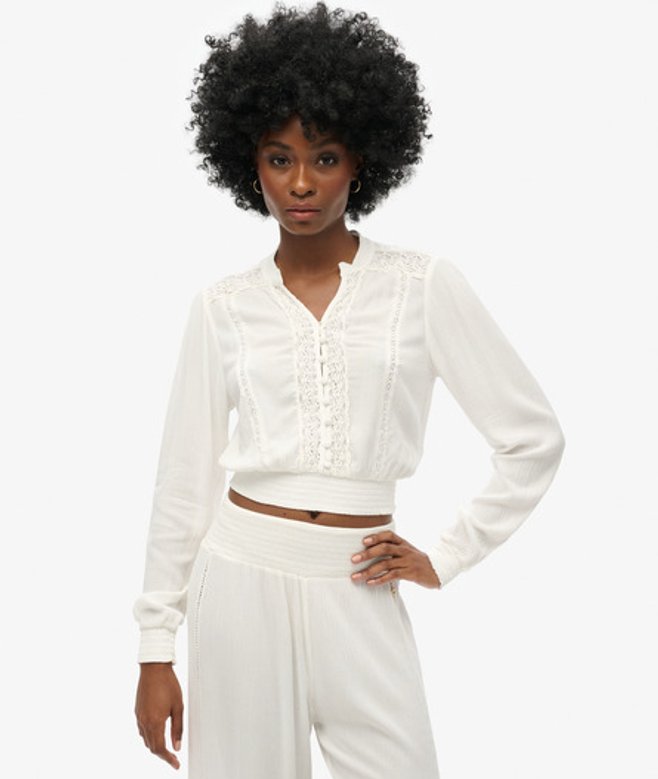 Superdry Damen Langärmelige, Gesmokte Bluse mit Spitzenbesatz Creme - Größe: 36 von Superdry