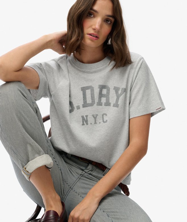 Superdry Damen Lockeres Athletic Essentials T-shirt Light Grey - Größe: 40 von Superdry