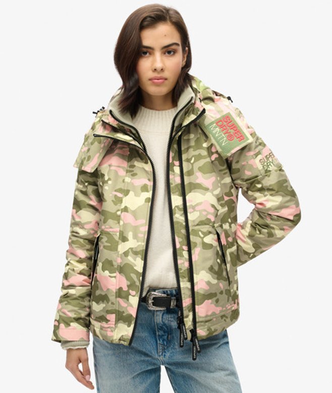 Superdry Damen Mountain Windjacke mit Kapuze Grün - Größe: 38 von Superdry