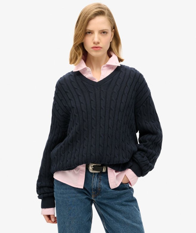 Superdry Damen Marineblau Pullover mit V-Ausschnitt und Zopfmuster in Übergröße Gestrickt, Größe: 42-44 von Superdry