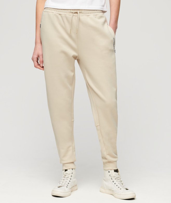 Superdry Damen Schmal Geschnittene Sports Tech Jogginghosen Beige - Größe: 38 von Superdry