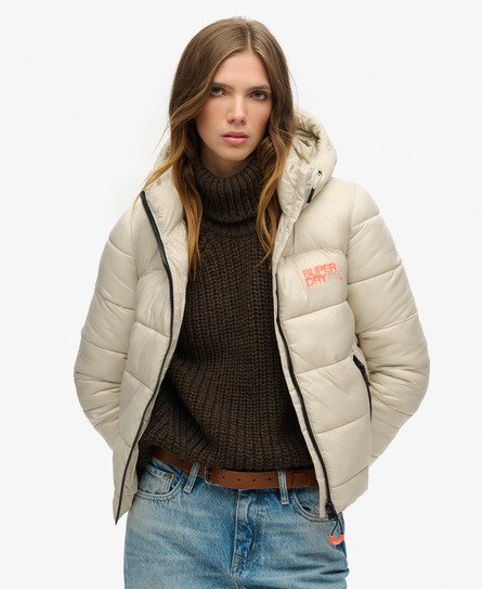 Superdry Damen Sports Bomberjacke mit Steppung Beige - Größe: 44 von Superdry