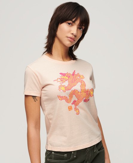 Superdry Damen x Komodo Dragon Slim T-Shirt Pink - Größe: 38 von Superdry