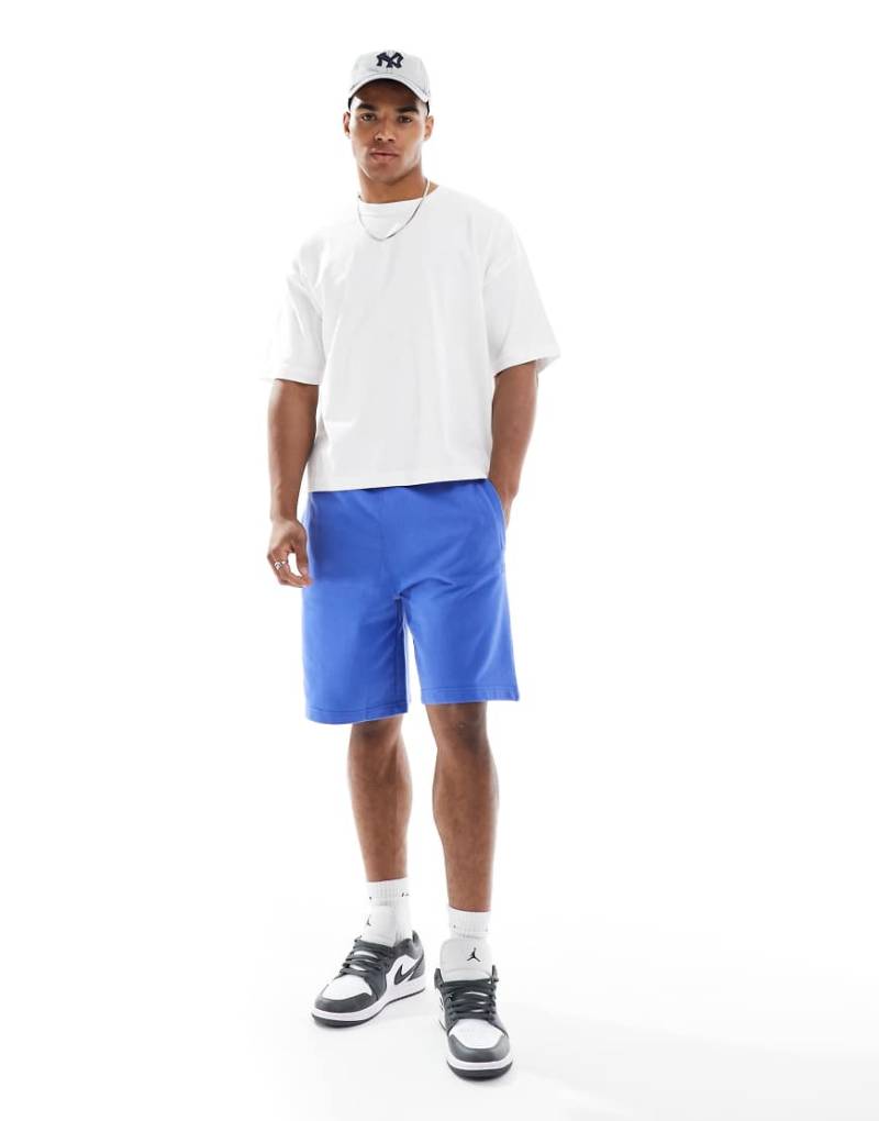 Superdry - Essential - Shorts aus Jersey in Chambray-Blau mit Logo von Superdry