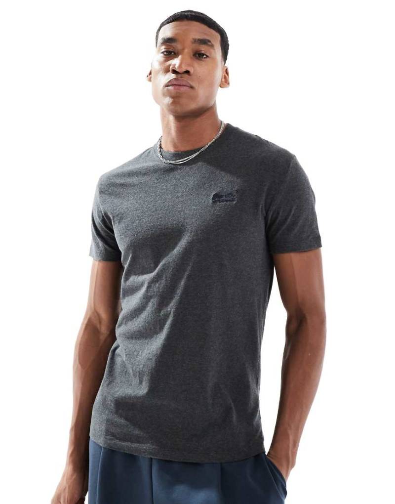 Superdry - Essential - T-Shirt aus Baumwolle in Eclipse Navy/Olive Feeder mit Logo-Grün von Superdry