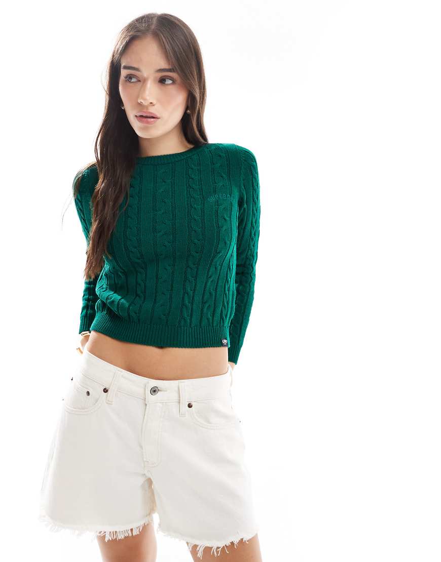 Superdry - Essentials - Slim Fit Pullover in scharfem Grün mit Zopfmuster von Superdry