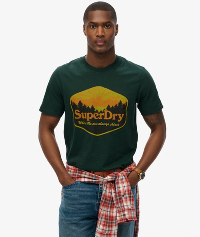 Superdry Herren Baumwolle Grafik T-Shirt mit Sonnenlogo und Etikett, Dunkelgrün & Gelb - Größe: S von Superdry