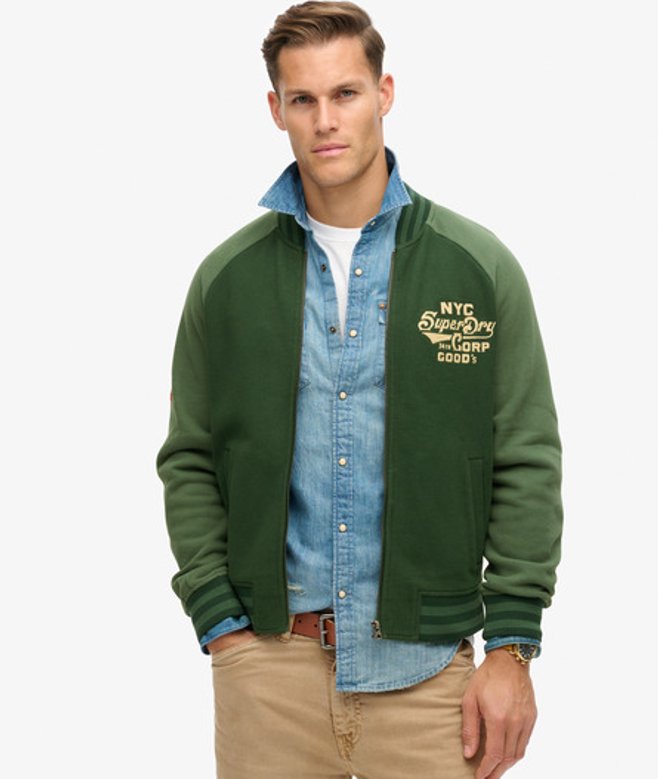Superdry Men's College Bomberjacke aus Jersey mit Grafik Grün - Größe: S Superdry Men's College Bomberjacke aus Jersey mit Grafik Grün - Größe: S von Superdry