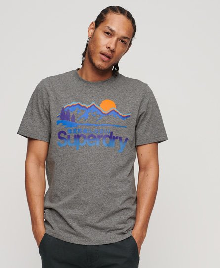 Superdry Men's Core Logo Great Outdoors T-Shirt Dunkelgrau - Größe: M von Superdry