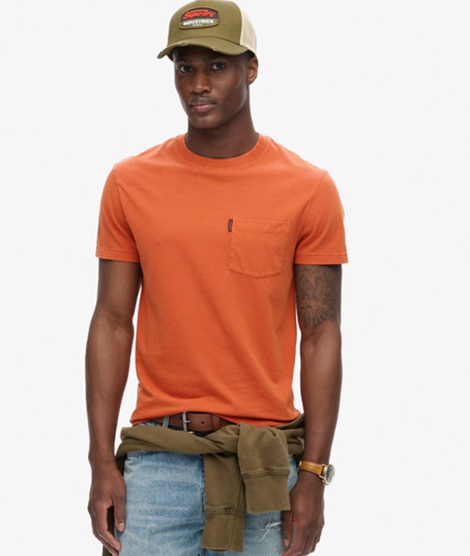 Superdry Herren Gewaschenes Essential T-shirt mit Tasche Orange - Größe: L von Superdry