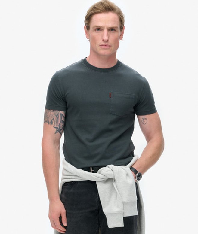 Superdry Herren Gewaschenes Essential T-shirt mit Tasche Schwarz - Größe: L von Superdry