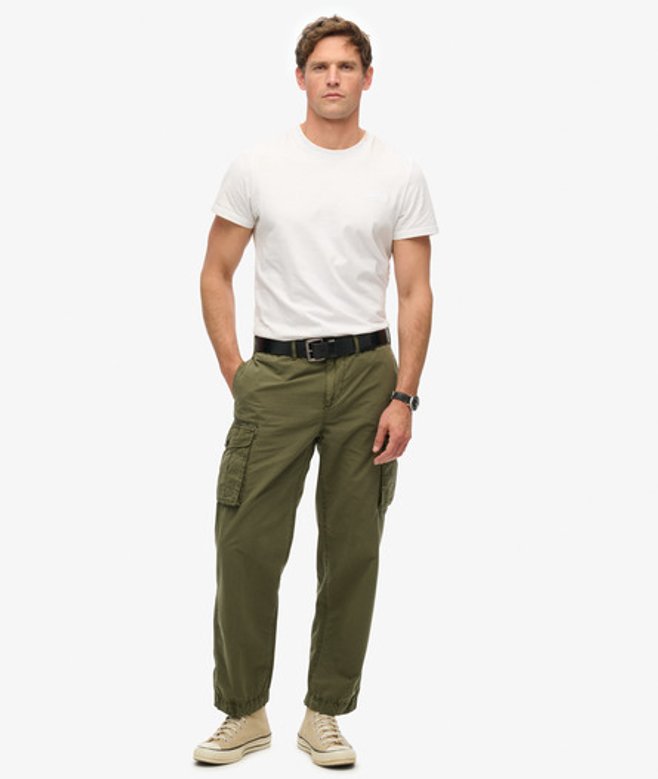 Superdry Herren Leichte Parachute Cargohose Green - Größe: 30/32 von Superdry