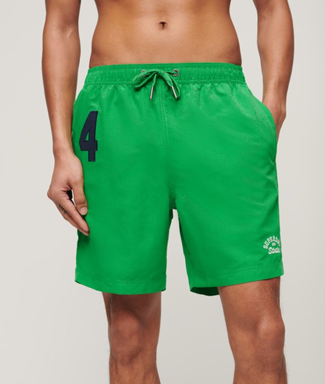 Superdry Herren 17-Zoll Polo-badeshorts aus Recyceltem Material Grün - Größe: M von Superdry