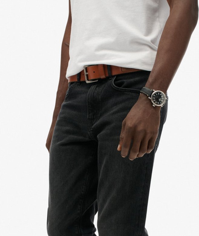 Superdry Herren Schmal Geschnittene Jeans aus Bio-baumwolle Black - Größe: 36/32 von Superdry