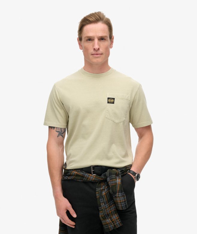 Superdry Herren T-shirt mit Tasche und Kontrastnähten Beige - Größe: XL von Superdry