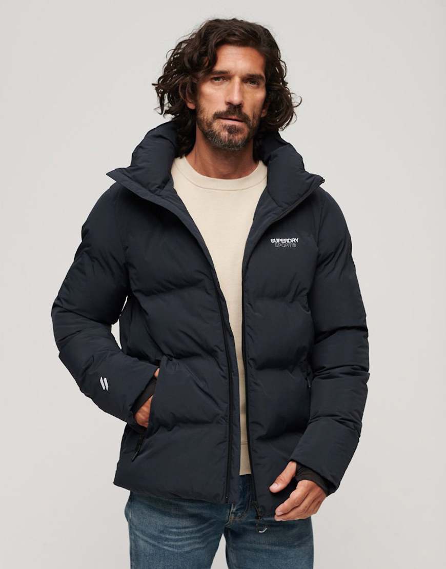 Superdry - Kastige Pufferjacke in Eklipsen-Marineblau mit Kapuze von Superdry