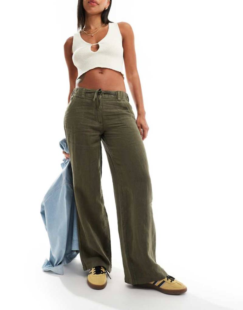 Superdry - Leinenhose mit niedriger Taille in verwaschenem Khaki-Grün von Superdry